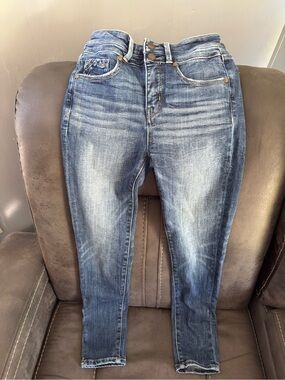 BKE Women's Dark Blue Skinny Jeans with Fading
